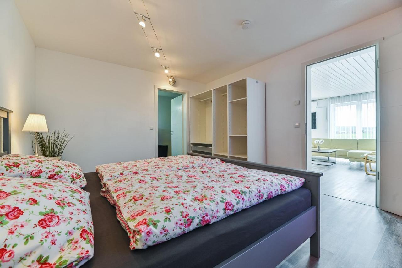 Ruhige Ferienwohnung Mit Panoramablick Ingoldingen Luaran gambar
